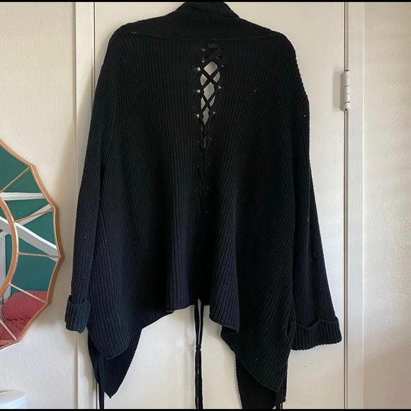 Black oversized cardigan with ties - Picture 3 of 3